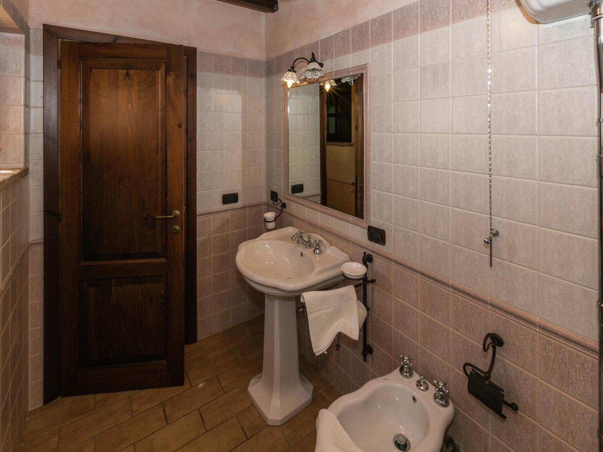 Elegant Apartment Only 1 Hour From Rome Narni Bagian luar foto
