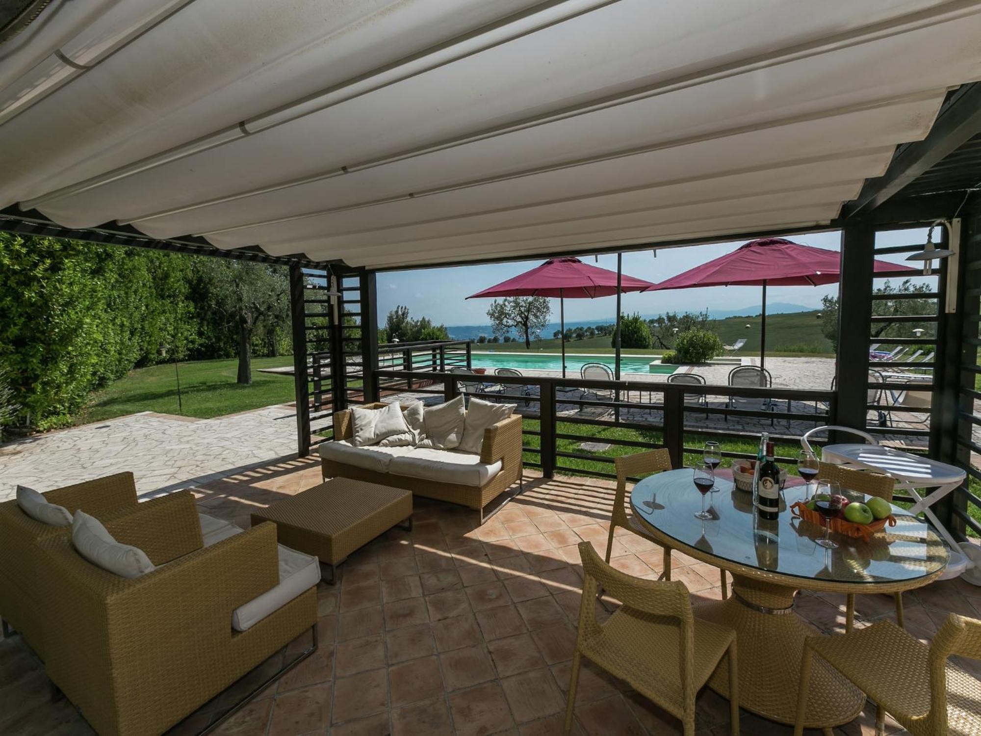 Elegant Apartment Only 1 Hour From Rome Narni Bagian luar foto