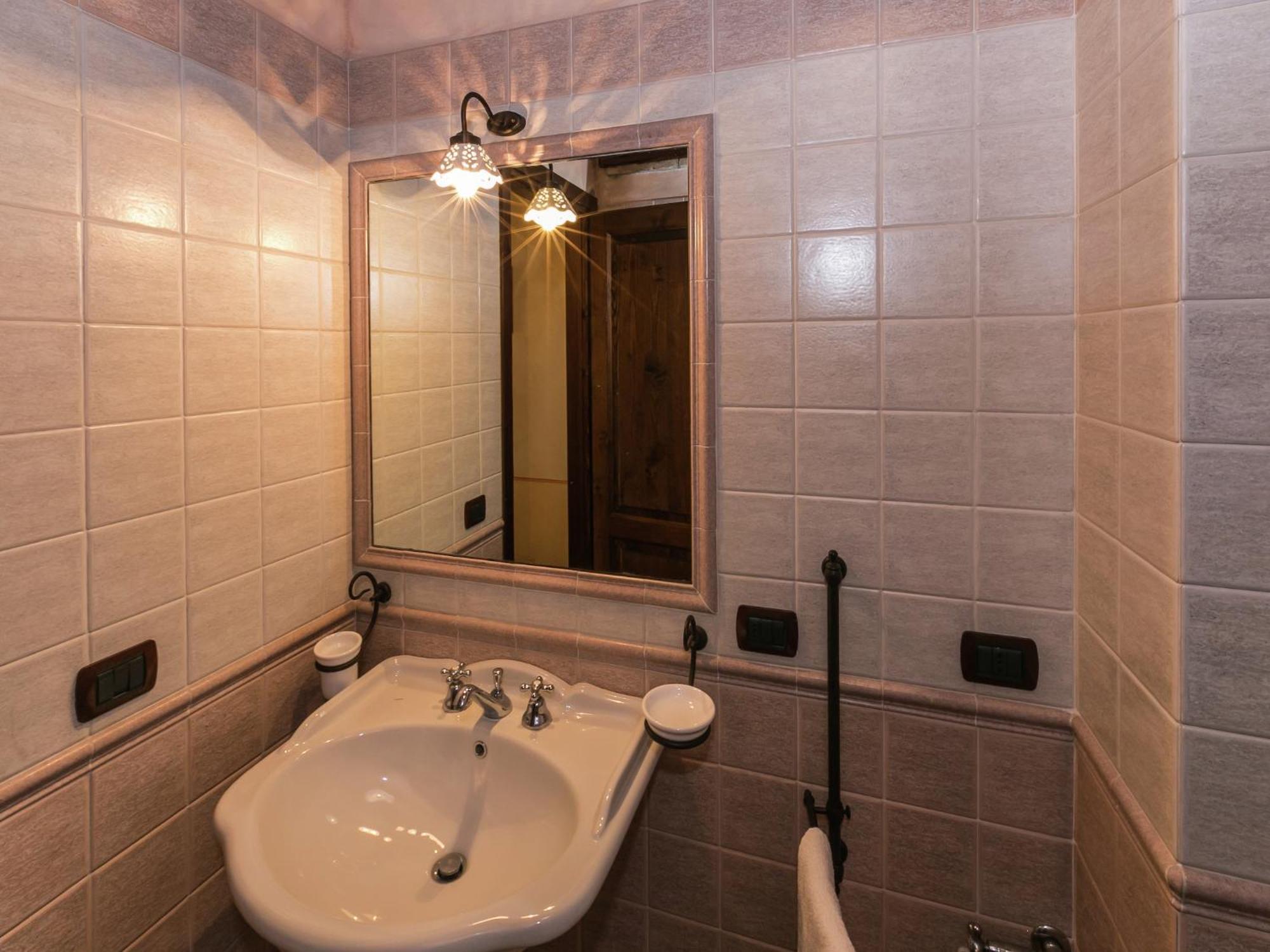 Elegant Apartment Only 1 Hour From Rome Narni Bagian luar foto