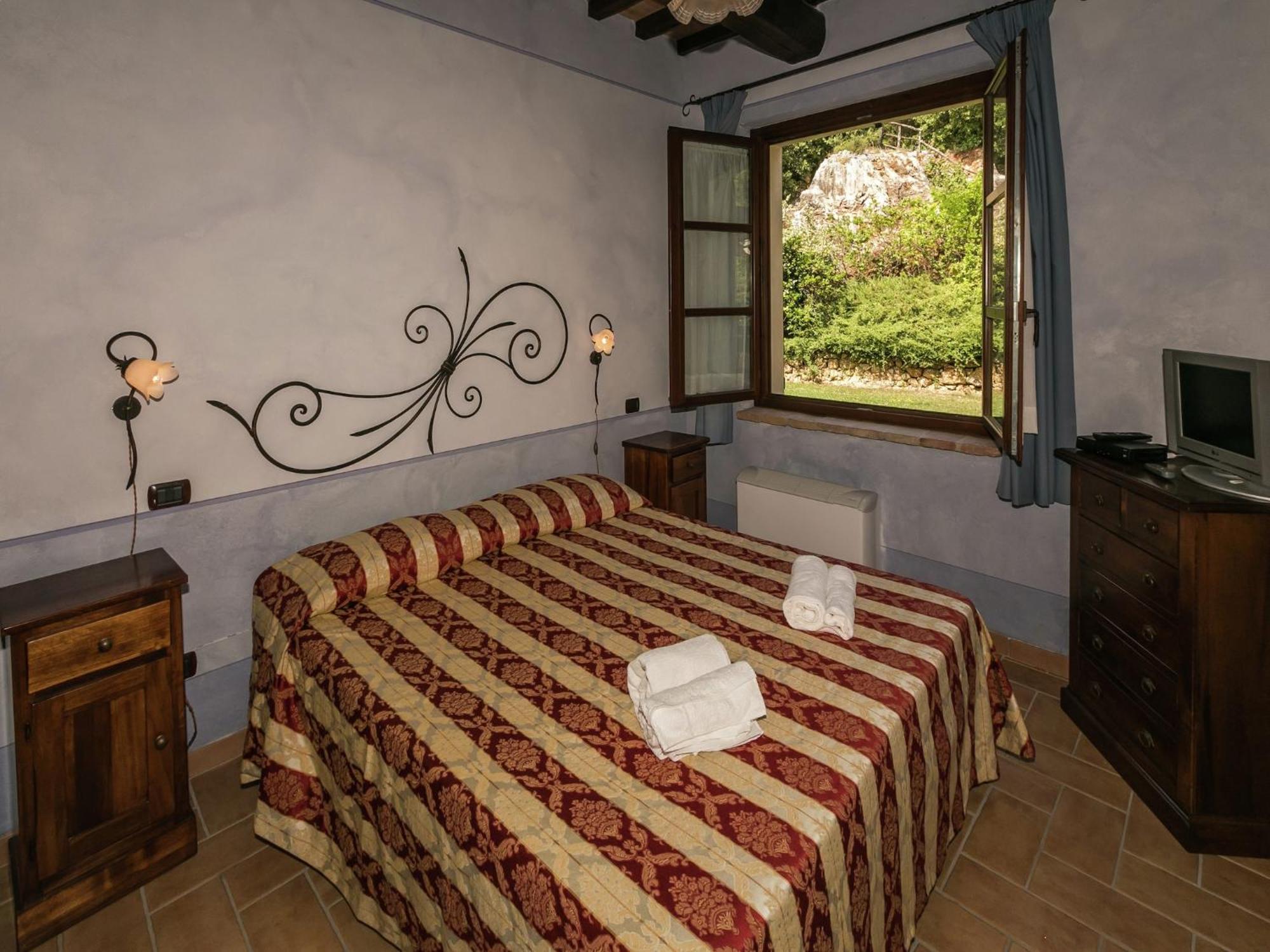 Elegant Apartment Only 1 Hour From Rome Narni Bagian luar foto